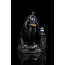 Estatua Batman Unleashed Deluxe Escala 1:10 Iron Studios