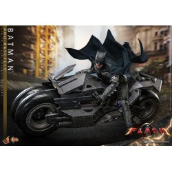Set Batman y Batcycle The Flash Hot Toys Escala 1:6