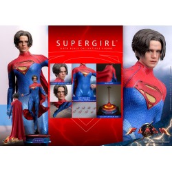 Figura Supergirl The Flash Hot Toys Escala 1:6