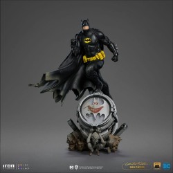 Estatua Batman Deluxe Art Scale (Black Version Exclusive) Escala 1/10 (Iron Studios)