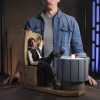 Star Wars Episode IV Mixed Media Premium Format Figure Han Solo: Sorry About the Mess 32 cm