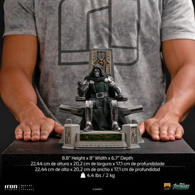 DOCTOR DOOM ON THRONE – AVENGERS: DOOMSDAY – DELUXE ART SCALE 1/10 – IRON STUDIOS