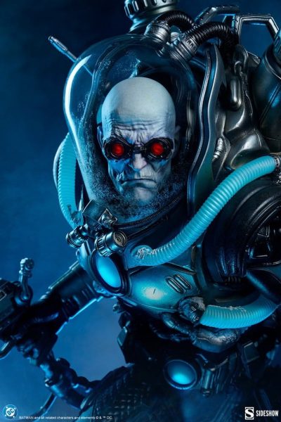 DC Comics Premium Format Figure Mr. Freeze 59 cm